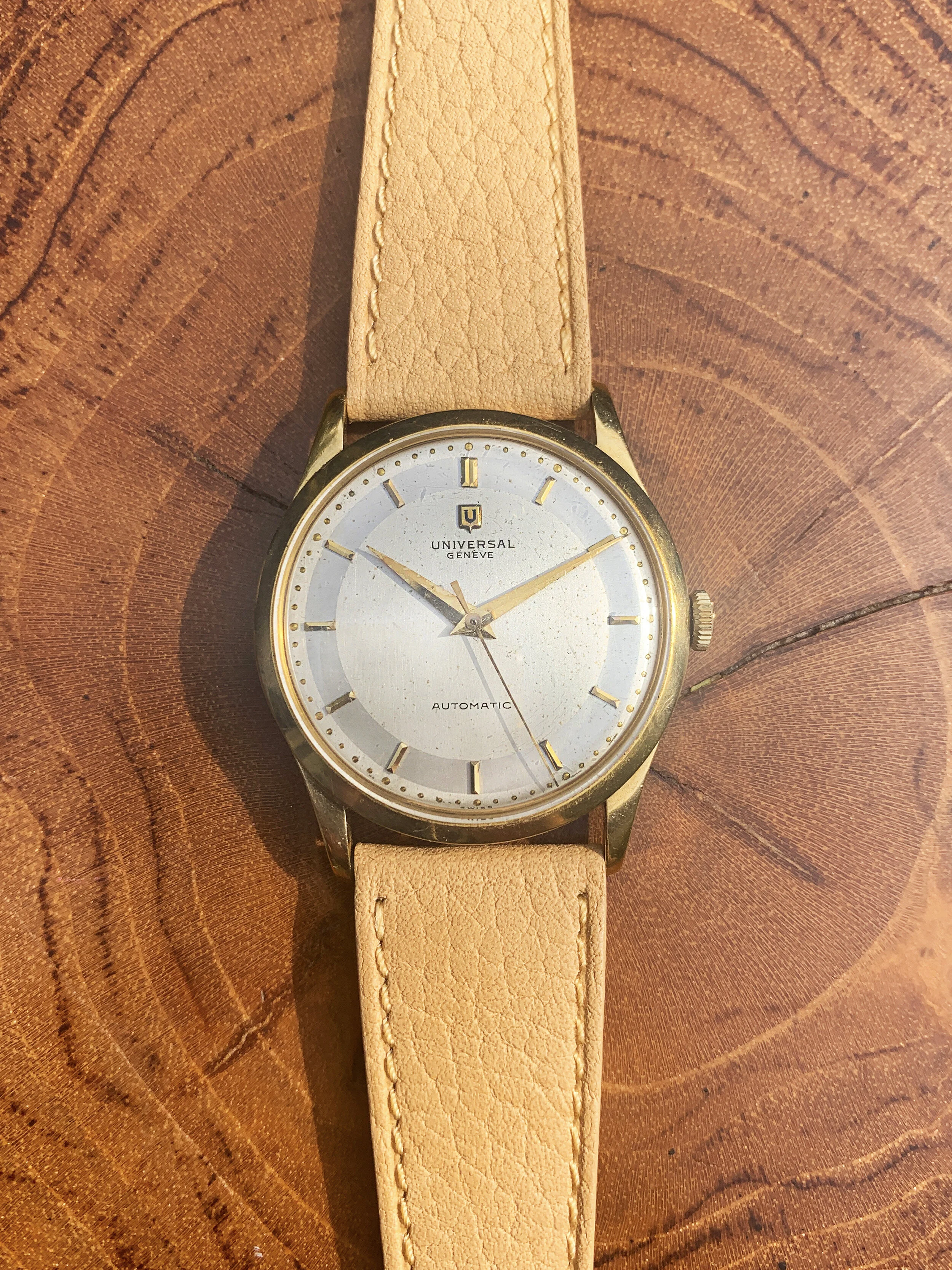 1951 Universal Geneve 18k Gold Bumper Wind — Shiny Happy Objects